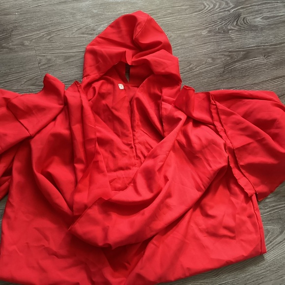 Red Handmaiden Costume - sz M - Picture 6 of 6